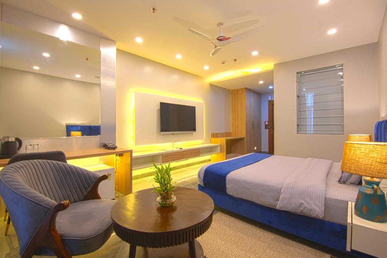 Hotel Bay Laurel Retreat فريد آباد المظهر الخارجي الصورة