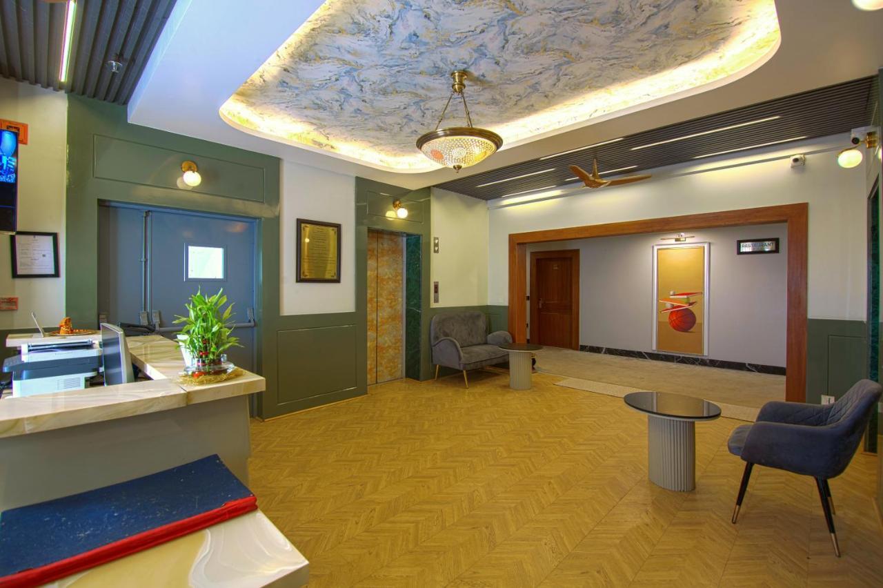 Hotel Bay Laurel Retreat فريد آباد المظهر الخارجي الصورة